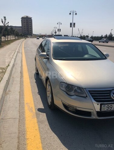 Volkswagen Passat-7