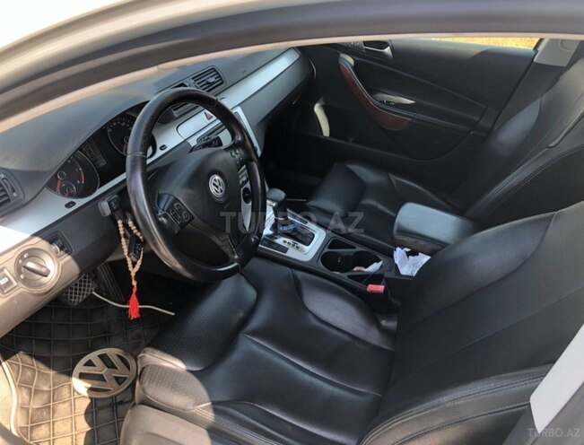Volkswagen Passat-3