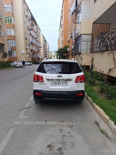 Kia Sorento-2