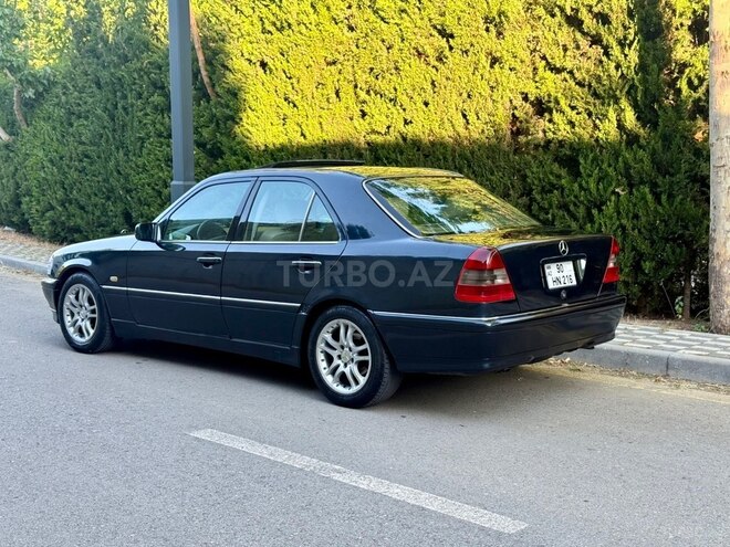 Mercedes C 230-3