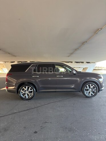 Hyundai Palisade-6