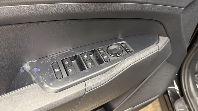 Kia Sportage-13