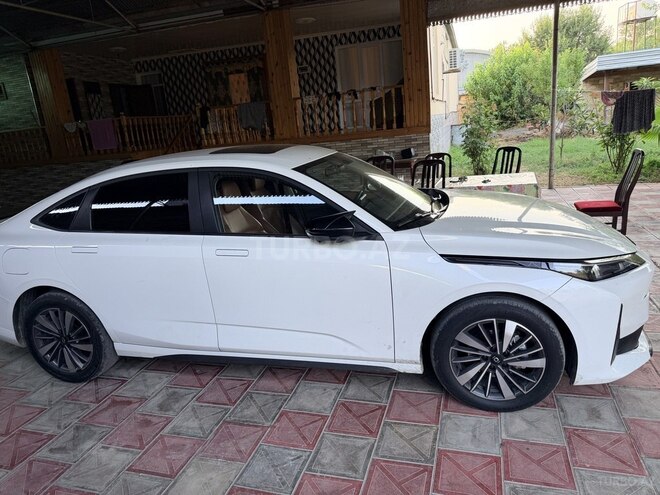 Changan Qiyuan A05-2
