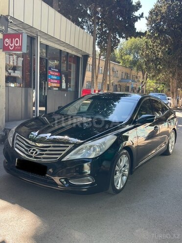 Hyundai Azera-7