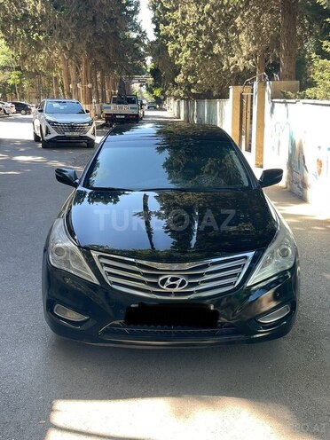 Hyundai Azera-2