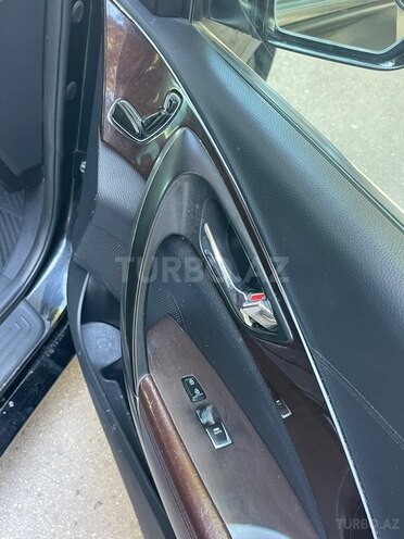 Hyundai Azera-13