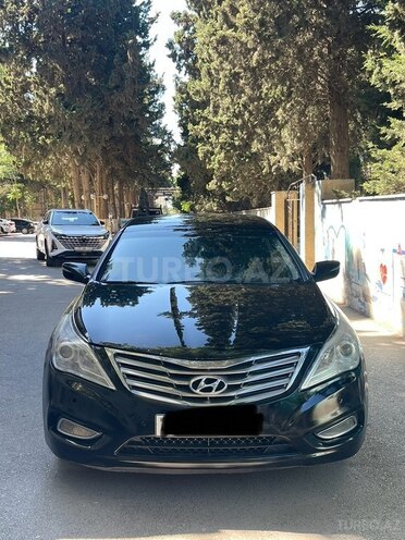 Hyundai Azera-1