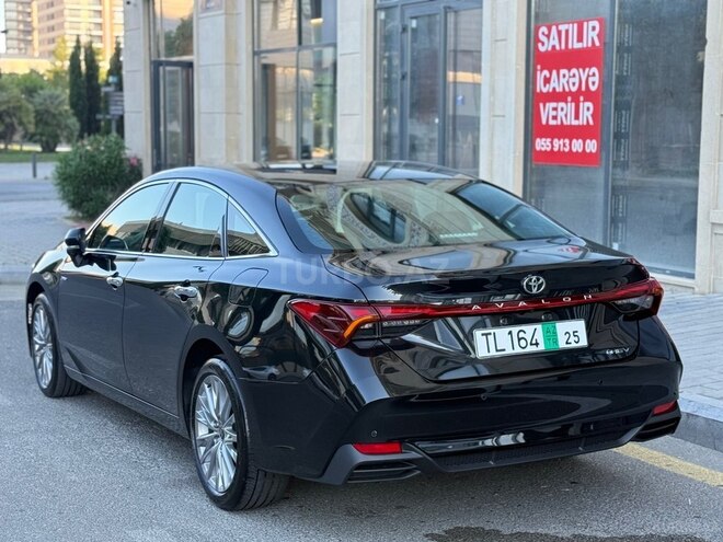 Toyota Avalon-3
