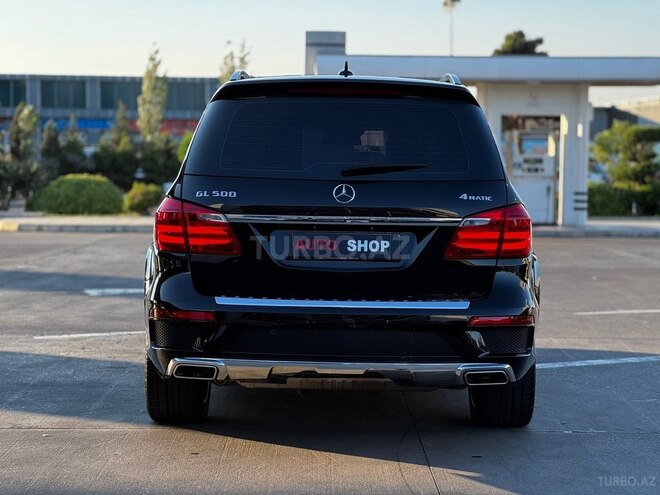 Mercedes GL 500 4MATIC-7
