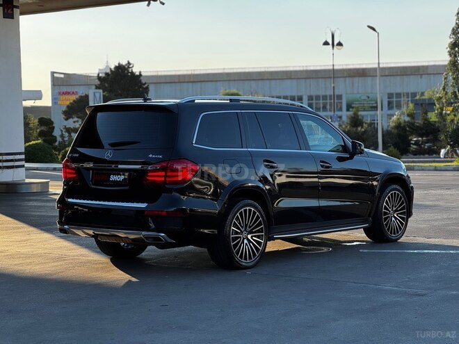 Mercedes GL 500 4MATIC-3