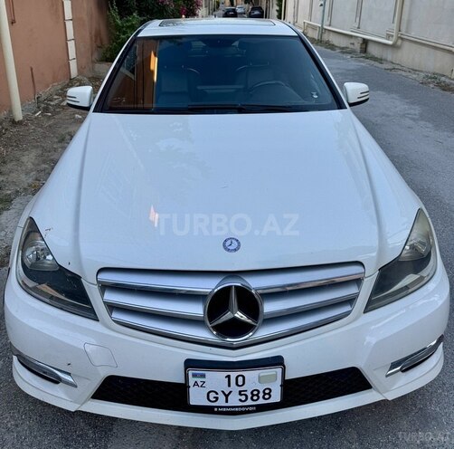 Mercedes C 250-1