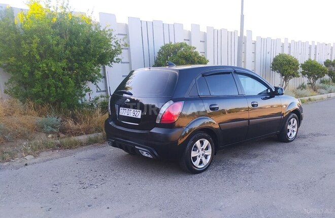 Kia Rio-7