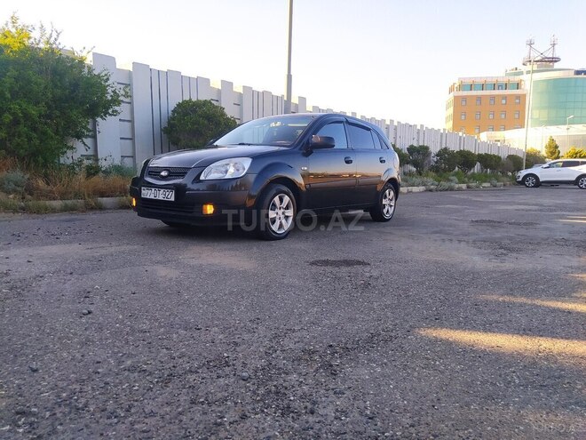 Kia Rio-10