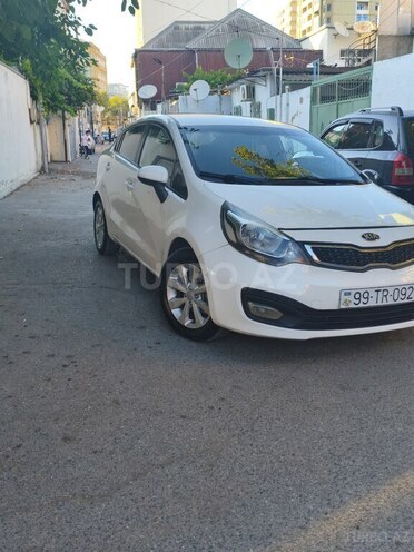 Kia Rio-2