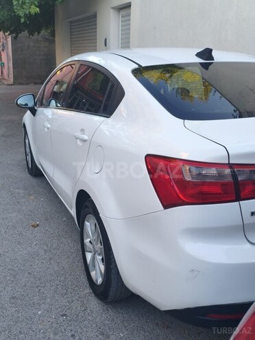 Kia Rio-14