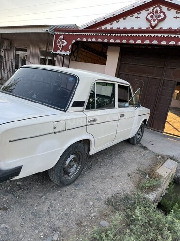 LADA (VAZ) 2106-4