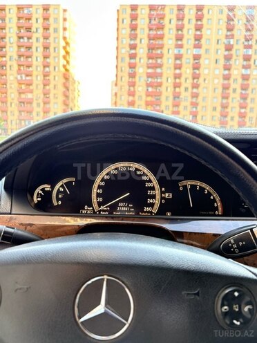 Mercedes S 320-13