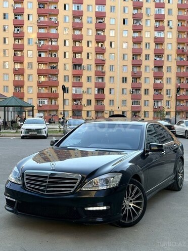 Mercedes S 320-4