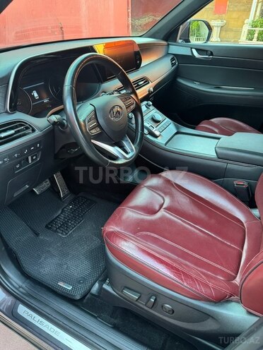 Hyundai Palisade-8