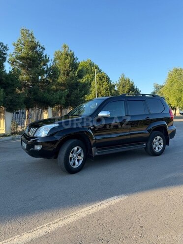 Toyota Land Cruiser Prado-3