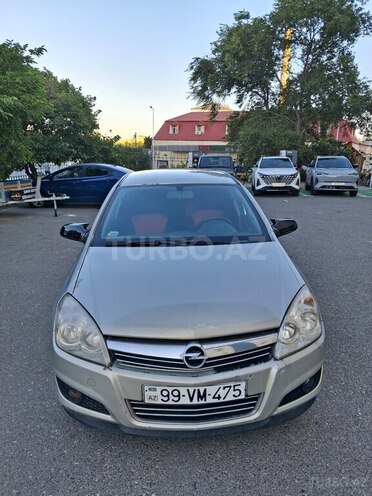 Opel Astra-1