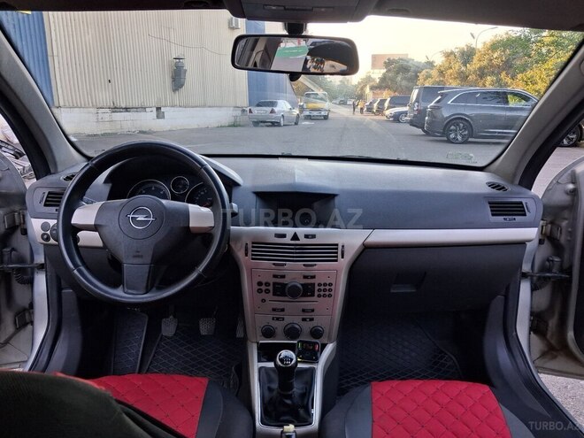 Opel Astra-3