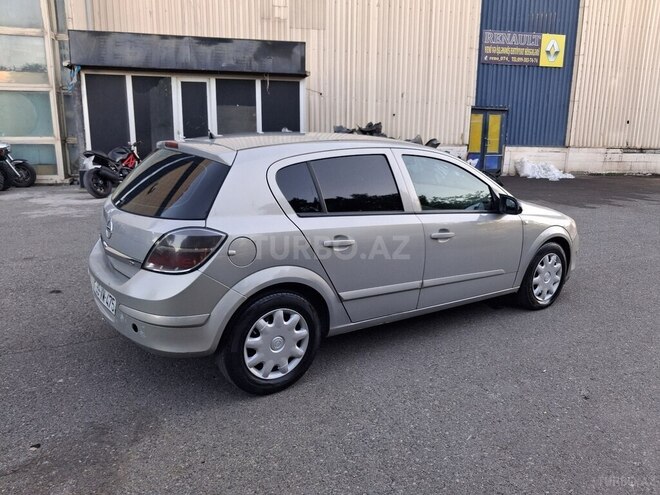 Opel Astra-4