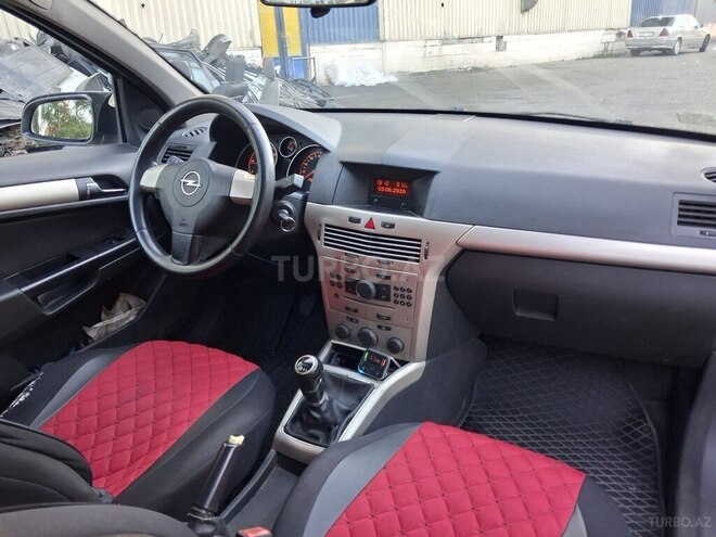 Opel Astra-8