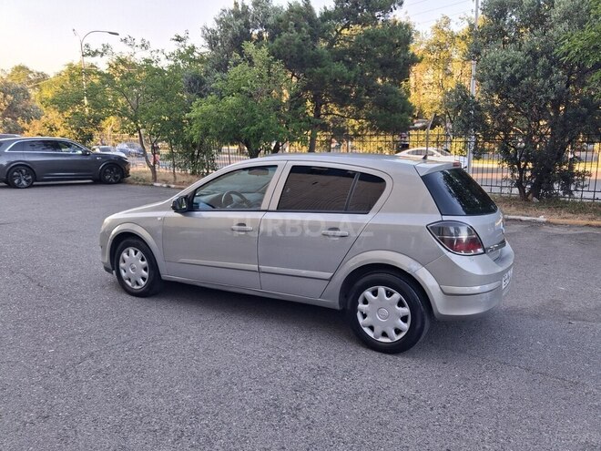 Opel Astra-7