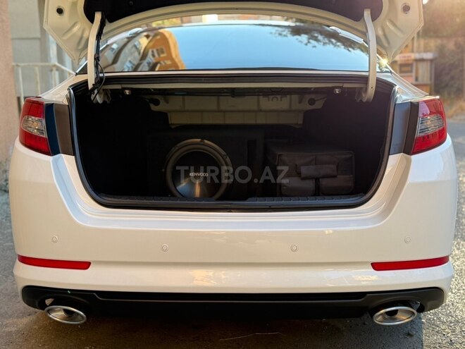 Kia Optima-11