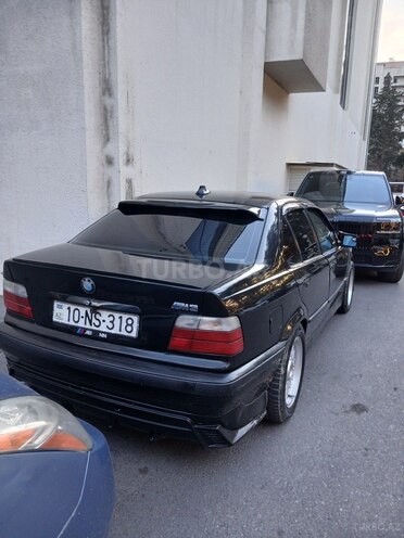 BMW 318-5