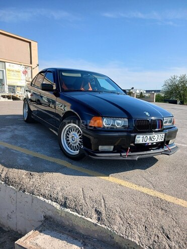 BMW 318-1