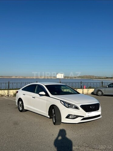 Hyundai Sonata-3