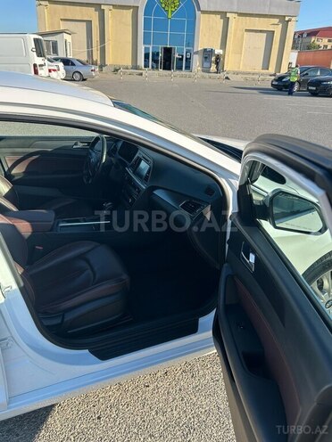 Hyundai Sonata-10