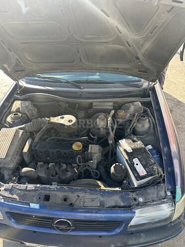 Opel Astra-4