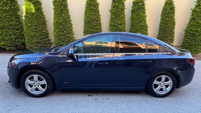 Chevrolet Cruze-9