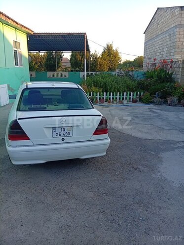 Mercedes C 230-2