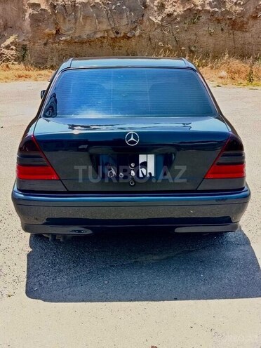 Mercedes C 200-3