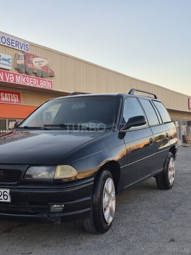 Opel Astra-4