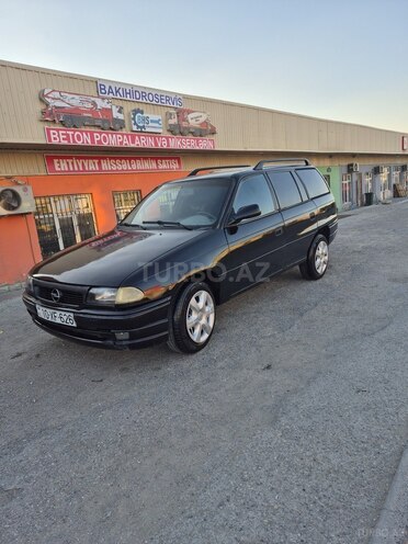 Opel Astra-1