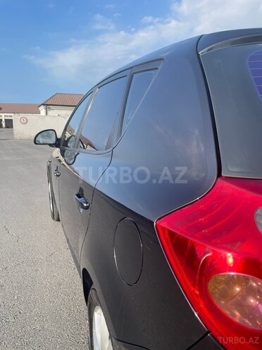 Kia Ceed-4
