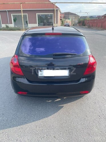 Kia Ceed-2