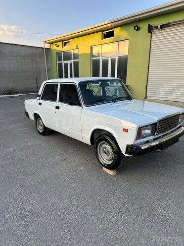LADA (VAZ) 2107-3