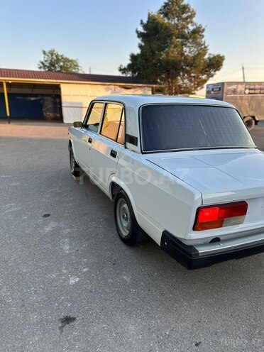LADA (VAZ) 2107-8