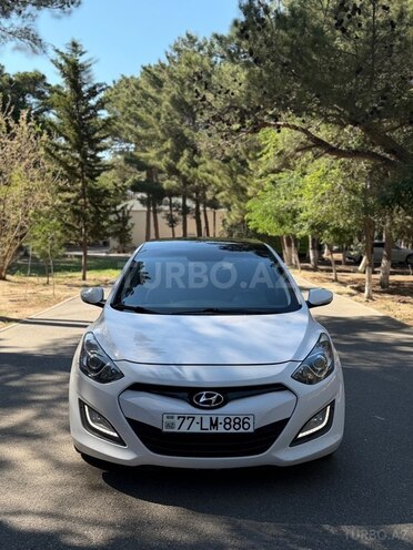 Hyundai i30-1