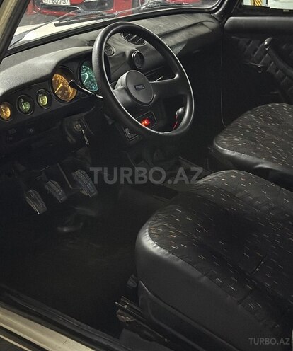 LADA (VAZ) 2106-6