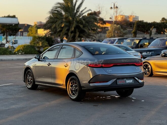 BYD Qin Plus-8