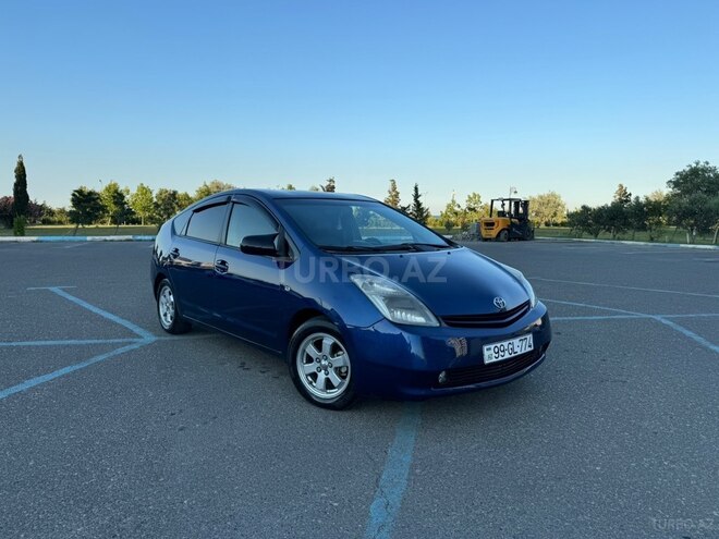 Toyota Prius-6