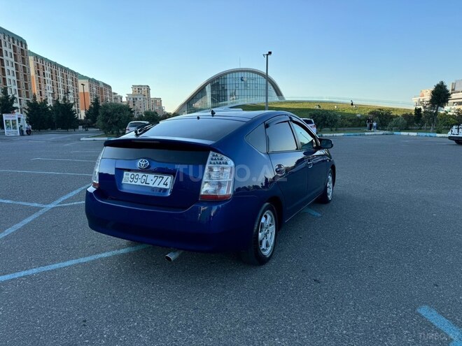 Toyota Prius-9