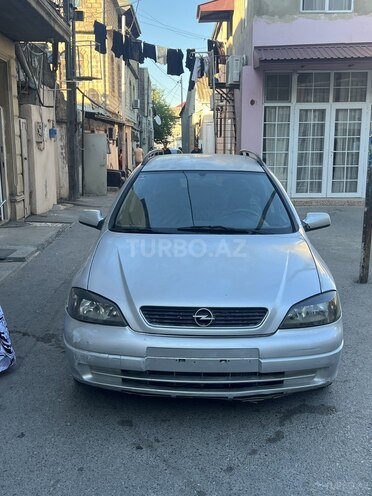 Opel Astra-2